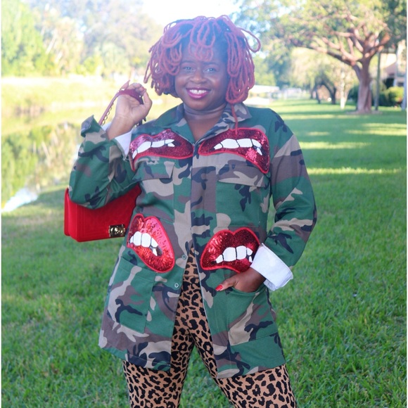 Meet your Posher, Teresa - Picture 2 of 2